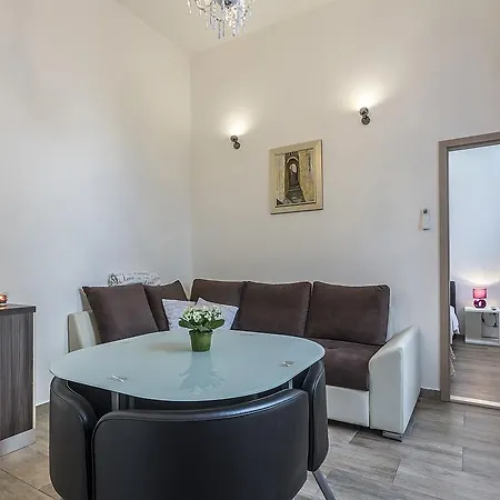 Appartement Ivan I Toma *