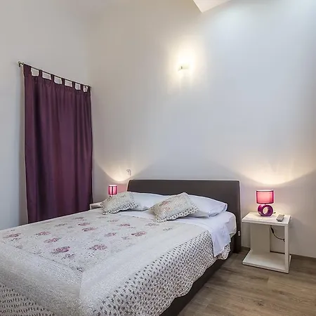 Apartamento Ivan I Toma Split